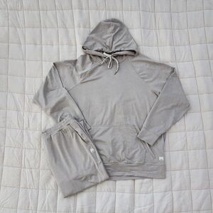 Vuori Women's Halo Oversized Hoodie & Boyfriend Jogger In Oyster Heather